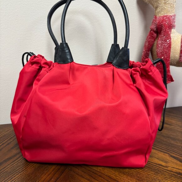 Scuderia Ferrari women convertible livery bag Red NWT - Picture 3 of 11